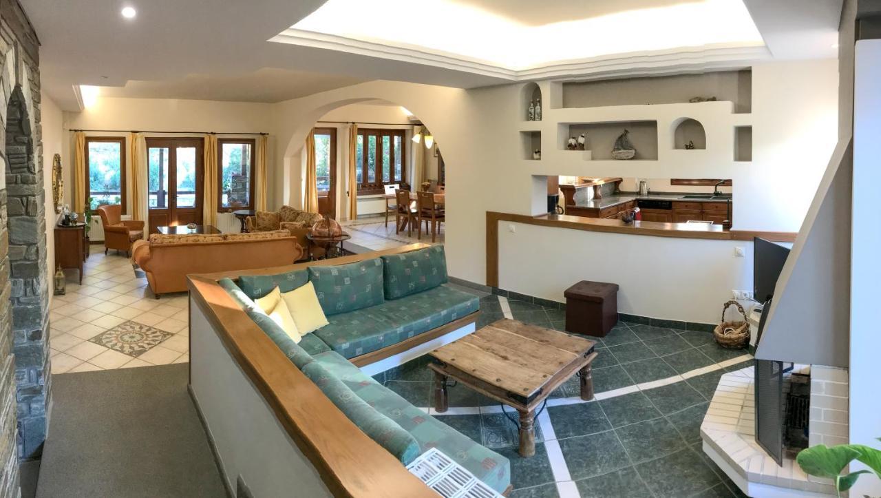 Mountain Breeze Sanctuary Villa Golos Dış mekan fotoğraf