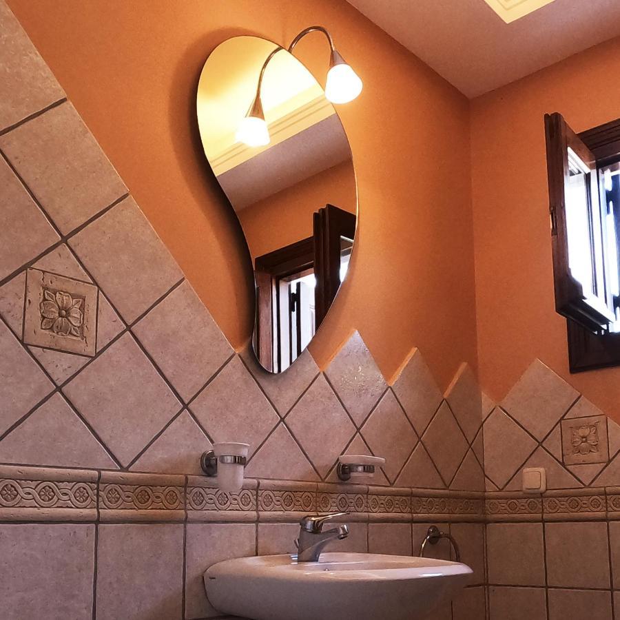Mountain Breeze Sanctuary Villa Golos Dış mekan fotoğraf